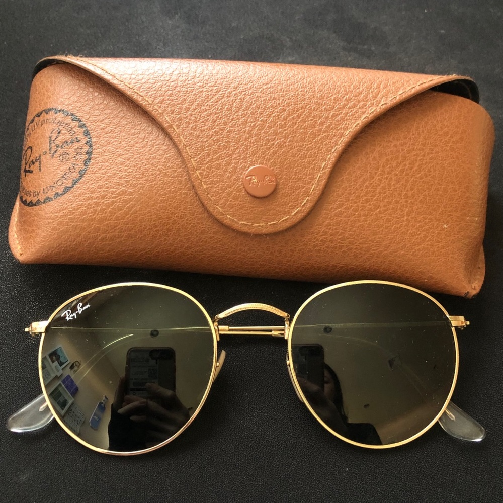 Ray Ban Gold Rimmed Circular Sunglasses